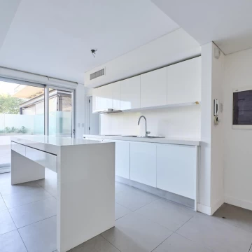 Venta Departamento 3 ambientes en Complejo al Rio - torre 5 - cochera - vicente lopez - Nuñez
