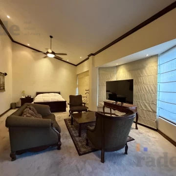 1791832643.jpg