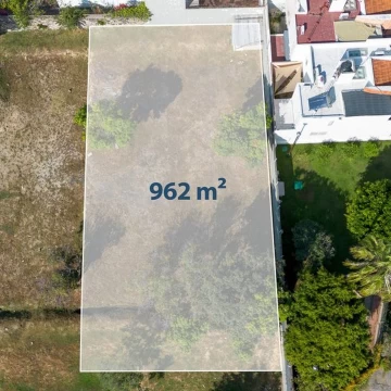 Terreno en venta en Jacarandas