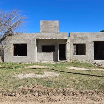 VENTA CASA BIALET MASSE 3 DORM A TERMINAR.
