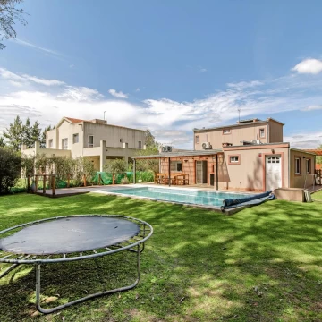 Casa de 2 Plantas con Pileta | 3 Dormitorios | Barrio El Ensueño Etapa 1 Ingniero Maschwitz 