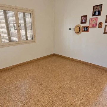 VENTA CASA DE 3 AMB. PARQUE Y COCHERA QUILMES