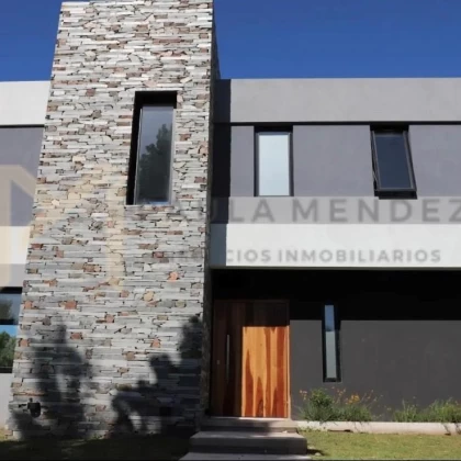 Casa Chalet  en Venta en San Fernando, G.B.A. Zona Norte, Argentina