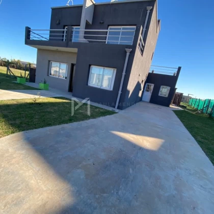 Casa  en Venta en El Cantón, Escobar, G.B.A. Zona Norte