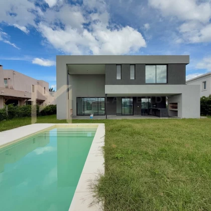 Casa  en Venta en San Matias, Escobar, G.B.A. Zona Norte