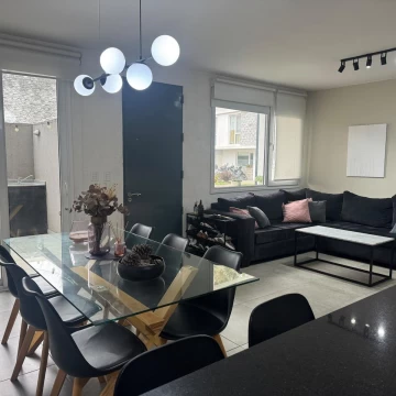 Trípex en Venta - Tres Robles, Pilar