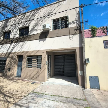 Alquiler PH departamento 2 dormitorios calle 20 68 y 69 la plata