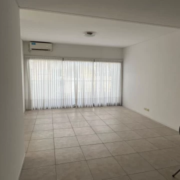 Departamento en  Jose Ingenieros al 1900