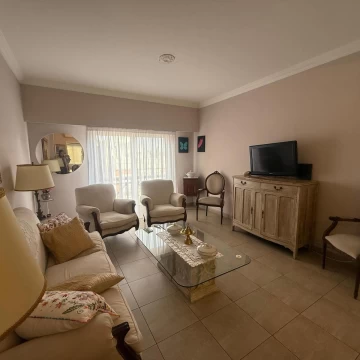Departamento en venta de 3 amb con pileta y con cochera apto crédito 