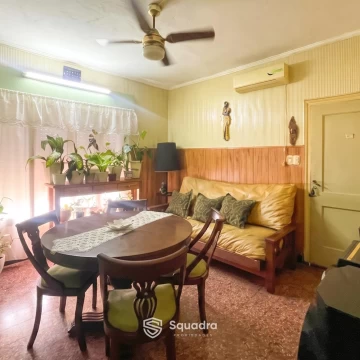 VENTA - Casa 3 dormitorios, cochera y gran patio -  Villa Gobernador Gálvez. APTO CRÉDITO.
