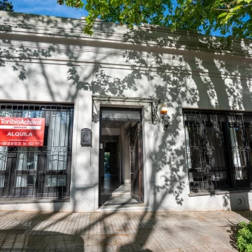 Hermosa casa de 3 dormitorios en Alquiler- Colonia del Sacramento
