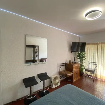 VENTA APARTAMENTO 1 DORMITORIO PUNTA DEL ESTE CON GARAJE CASI PARADA MANSA