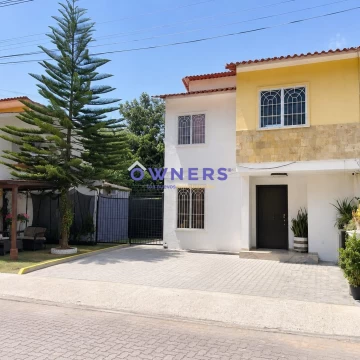 VENTA  DE CASA DOS PLANTAS, VIA SALITRE (MR)