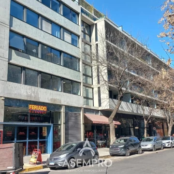 Departamento 2 AMB AMPLIO C/ COCHERA full amenities