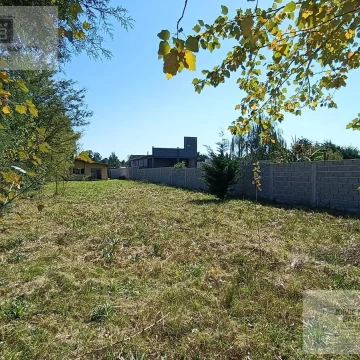 CASA TRES AMBIENTES JARDIN PARRILLA LAVADERO PERMUTA FINANCIACION EZEIZA