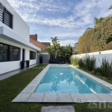 Casa en Venta Martinez San Isidro