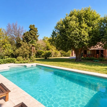 CASA EN VENTA 5 AMBIENTES CON PILETA BARRIO EL CAZADOR ESCOBAR