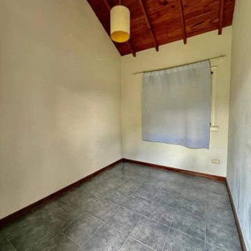 1792013061.jpg
