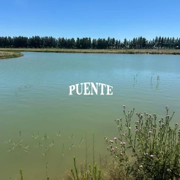 Las Victorias con Fondo al Lago