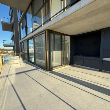 Venta Departamento 4 Ambientes con Terraza y Vista al Rio en Indigo Nordelta