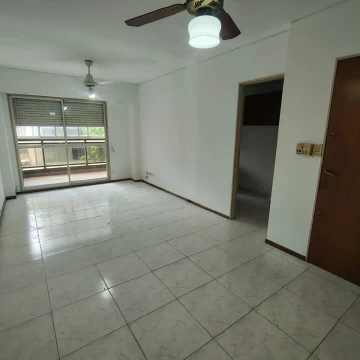 Alquiler Departamento con balcon zona Rio Rosario centro