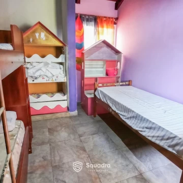 1792095193.jpg