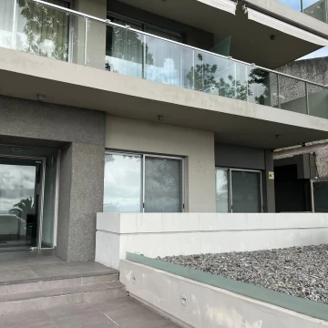 1 - Rambla 708 708 PB 002