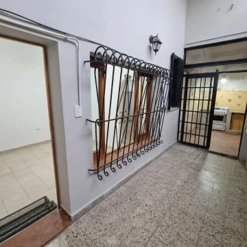 Oportunidad Venta PH 3 ambientes Parque Patricios sin expensas