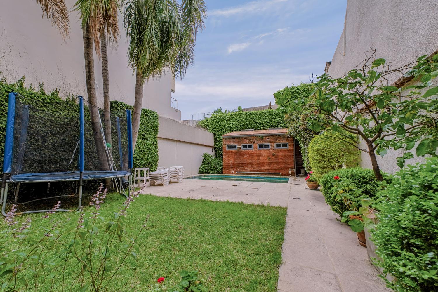 Jardín y lugar de guardado