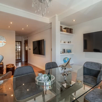 VENTA DE  PH TRIPLEX 4 AMBIENTES C/PATIO Y PILETA, BALCÓN  COCHERA CUBIERTA SIN EXPENSAS EN FLORESTA
