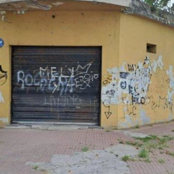 Alquiler Depósito 172 m² en esquina - Lanús Oeste
