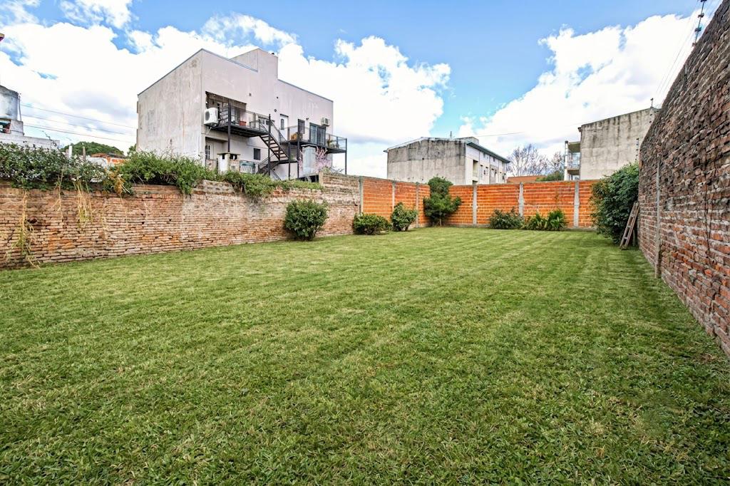 Local de 128 m² en Pilar, foto 2