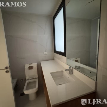 DUPLEX CON JARDIN EN VENTA EN URBANA LAS LOMAS