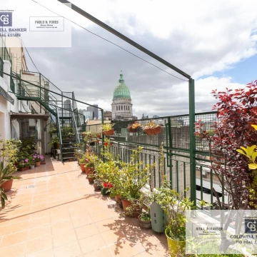 Duplex 5 ambientes con balcon y terraza , Congreso