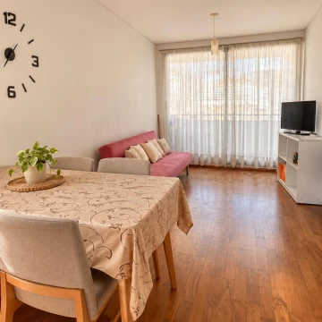 Alquiler departamento 2 dormitorios con balcón barrio Martin