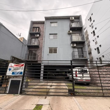 Alquiler departamento monoambiente AMOBLADO en Morón 