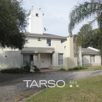 Casa en VENTA en Lomas de la Carolina