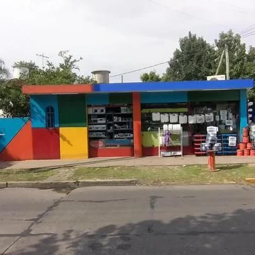 Venta Local c/ vivienda sobre Av.  de alto transito - Oportunidad de Negocio - Ramos Mejia