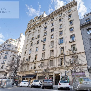 Venta estudio/ oficina en Tribunales