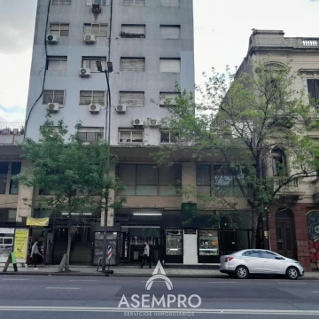 Local en Venta en Galeria Av Entre Rios al 1000