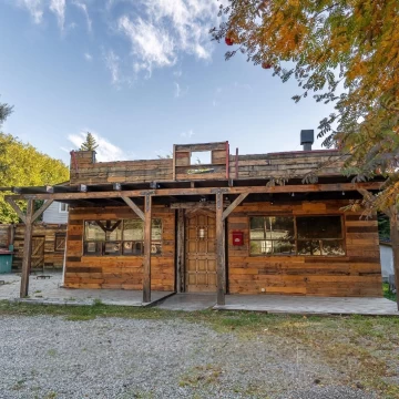 Venta Local Comercial   2 Viviendas en Av. Bustillo km 14 Lote Esquina 1.013 m² - Bariloche