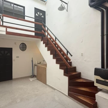 P.H. 4 ambientes reciclado a nuevo con terraza SIN EXPENSAS