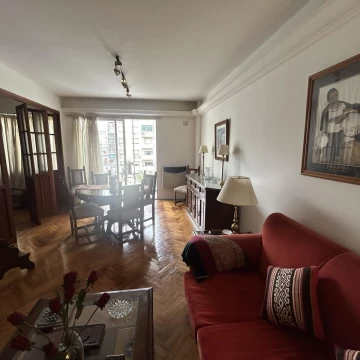 Gran Departamento de 4 amb en venta en Palermo. Excelente ubicación.