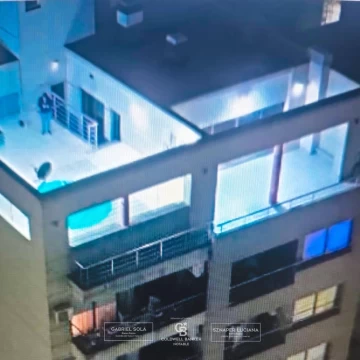 Venta de departamento de 2 ambientes en Lanus Este Centro