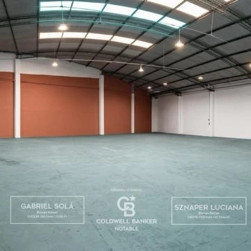 VENTA de Depósito 600m2 en Esquina Estratégica, excelente Acceso Logístico en Boulogne, San Isidro,