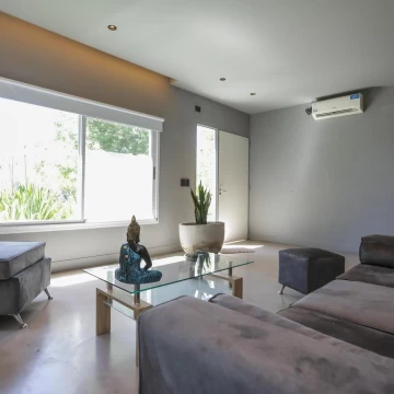 Casa en Venta 5 ambientes en Las Tipas, Nordelta