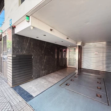 Santa Fe 2820 - Departamento De 1 Dormitorio Con Parrilla En Alquiler - Pichincha, Rosario