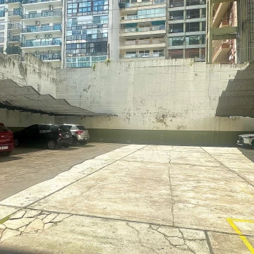 1792438053.jpg