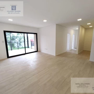 Depto 3 amb con jardin VENTA Altos de la Cañada