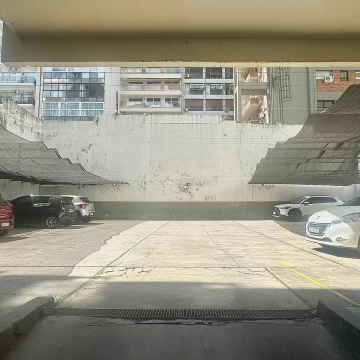 1792438055.jpg
